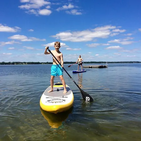 Seegras - Mit Spielscheune, Direkt Am Wittensee
