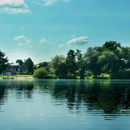 Seegras - Mit Spielscheune, Direkt Am Wittensee